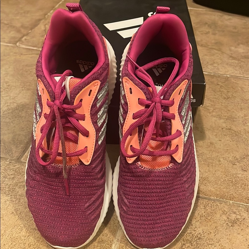 Adidas Alphabounce rc j sneakers 5.5 youth